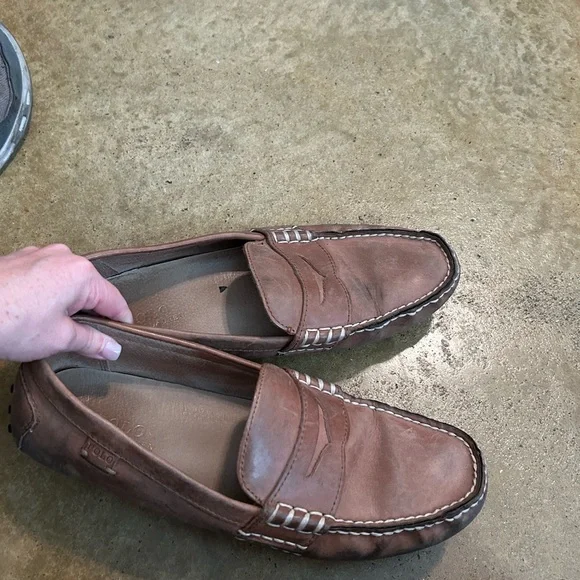 Polo Ralph Lauren | Shoes | Mens Polo Shoes Size 5  display picture 1